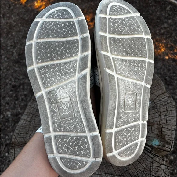 Ariat | - Picture 4 of 6